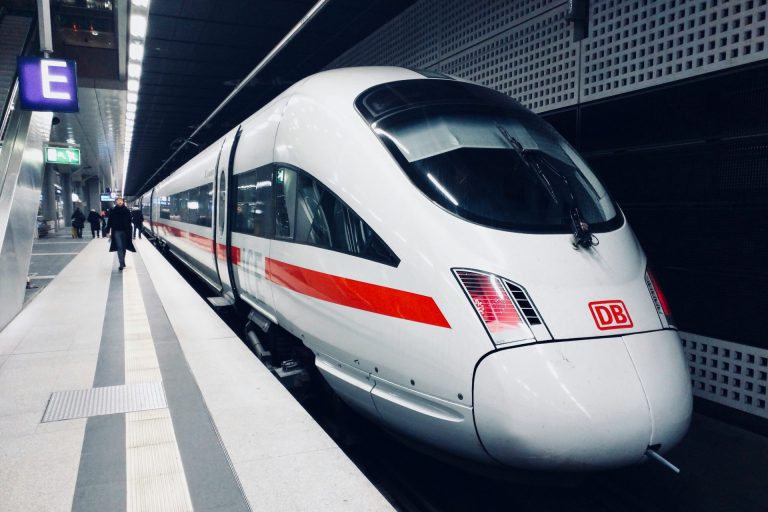 Pressemitteilung // Geplantes ICE-Werk: Verkehrswende und Umweltschutz müssen Hand in Hand gehen!