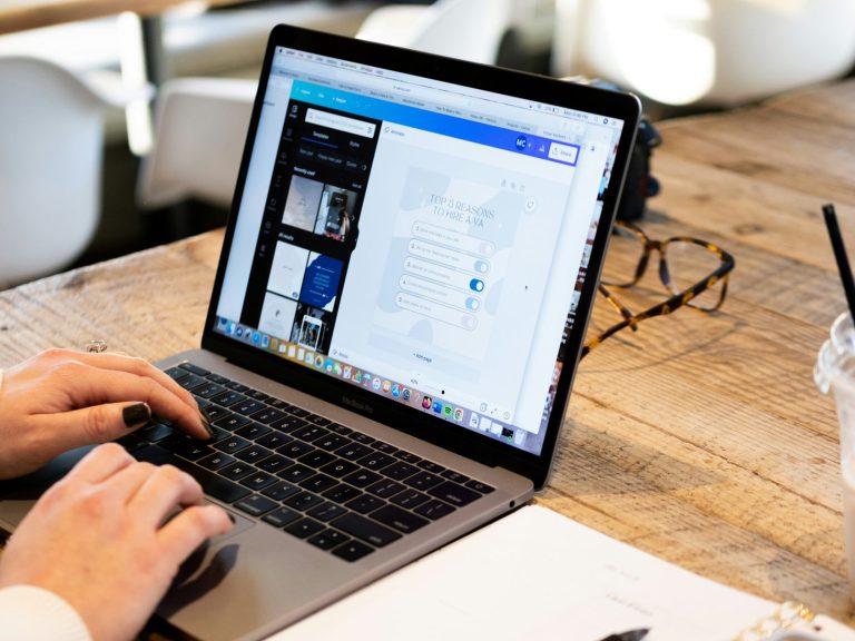 Digitalisierung haushaltsschonend gestalten: Transparenz über IT-Folgekosten und Software-Abhängigkeiten